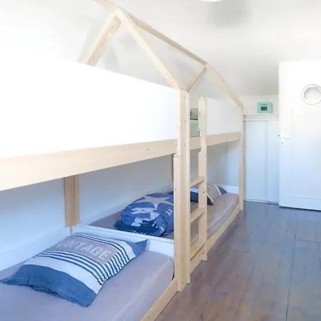 Belle Maison De A - 6 A 8 Pers *